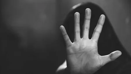 Adolescente de 14 anos alvo de violação por quatro rapazes em Viseu