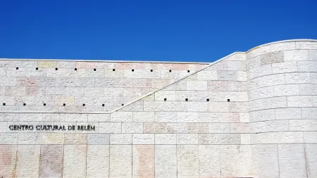 Iniciativas Artísticas no CCB: Teresa Coutinho e Coletivos de Teatro Unem Forças