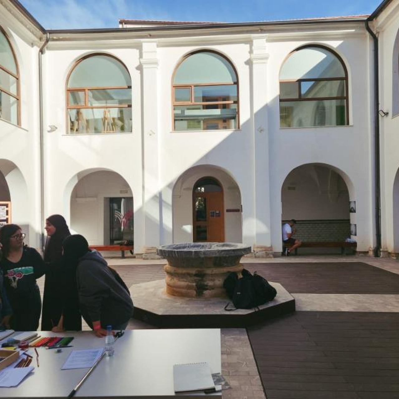 Arquieduca. Anfitriones de la Muestra de Arquitectura Reciente en Alicante 2022-2023. Orihuela. Galería de imágenes