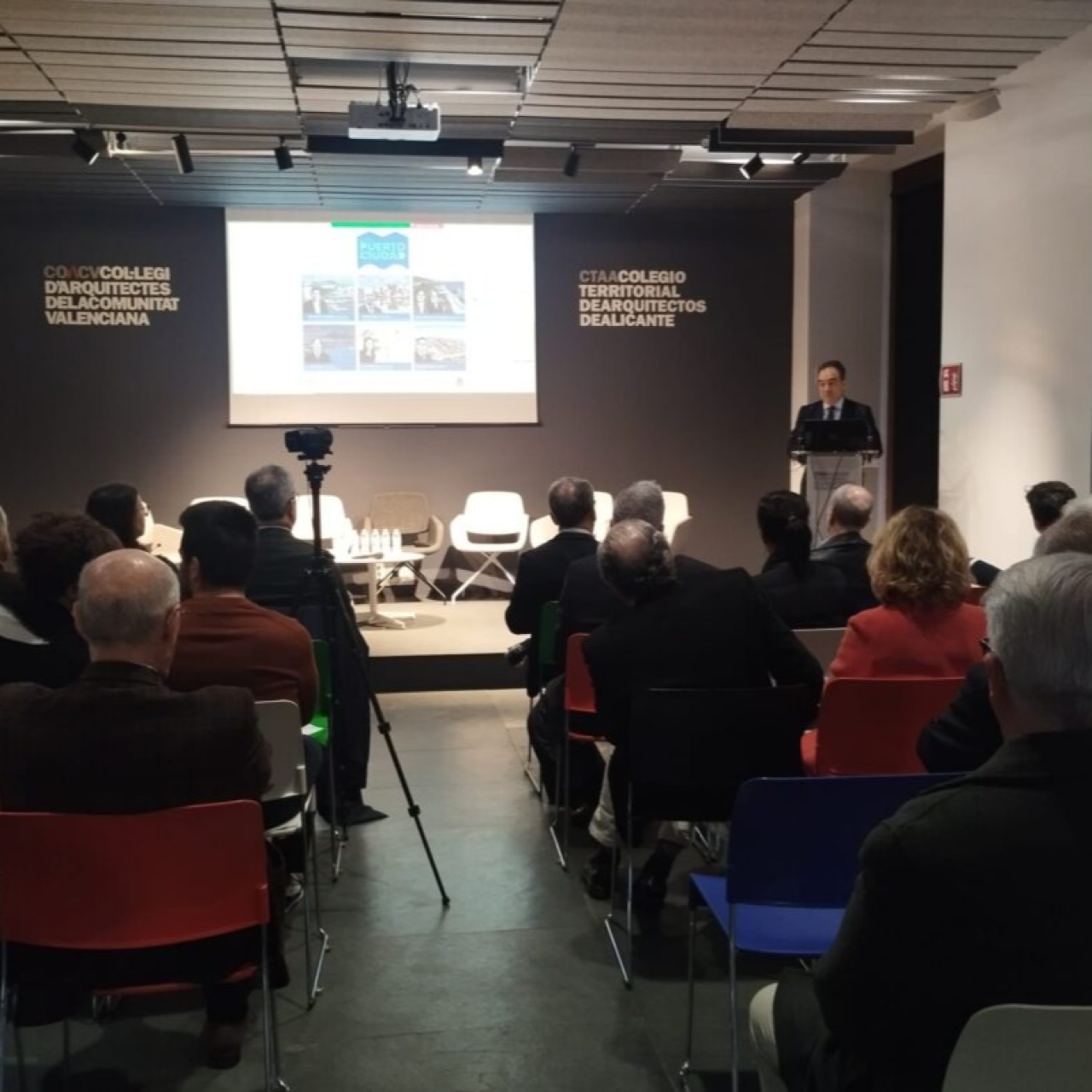 Alicante sitúa la integración Puerto-ciudad en el centro del nuevo Plan General