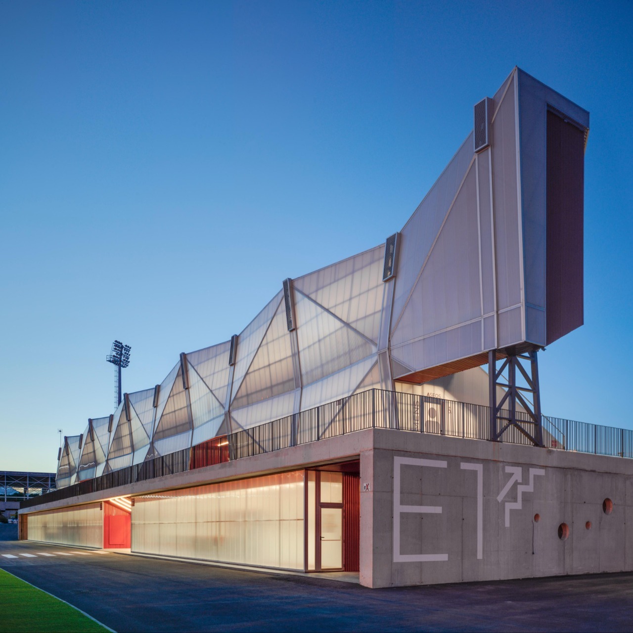 La arquitectura alicantina de CrystalZoo, reconocida en los Architizer A+Awards 2026